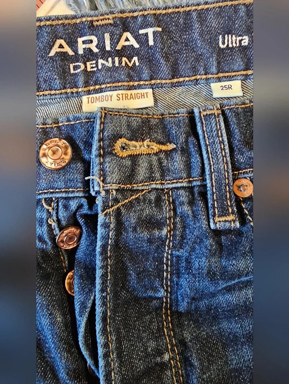 Ariat Denim Ultra High Rise Tomboy Straight Distressed Jeans 25R
